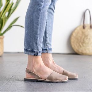 Pons Avarcas Classic Style (Taupe) - Size 38